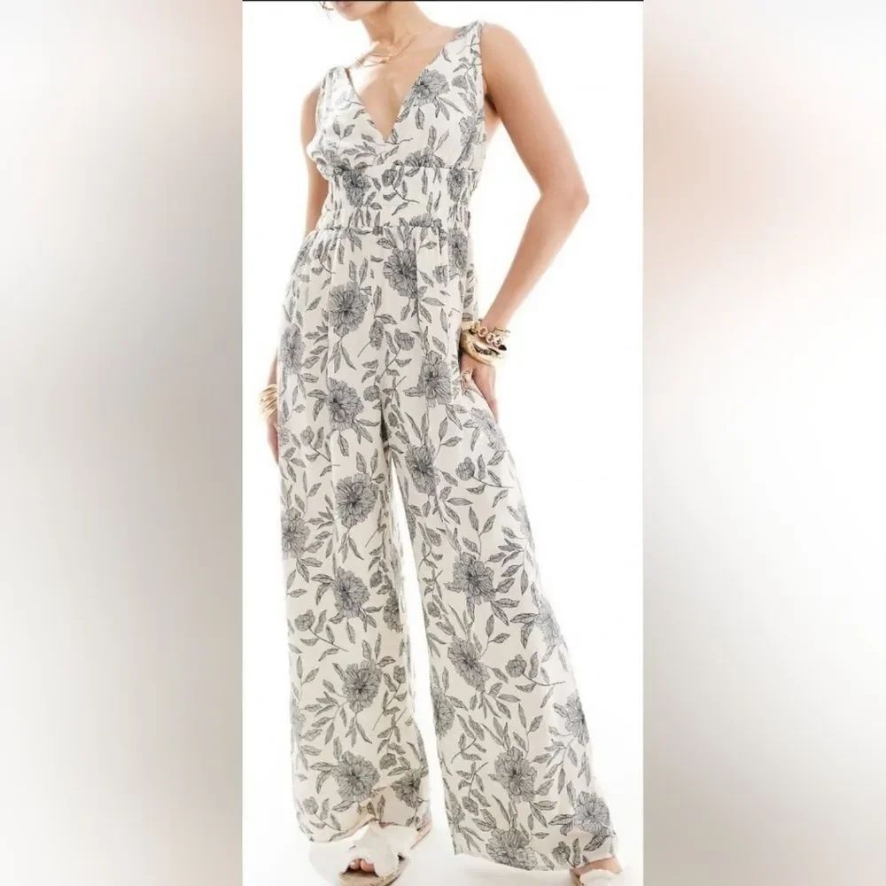 Abercrombie & Fitch Womens Scrunchy Floral Jumpsuit Size XLT